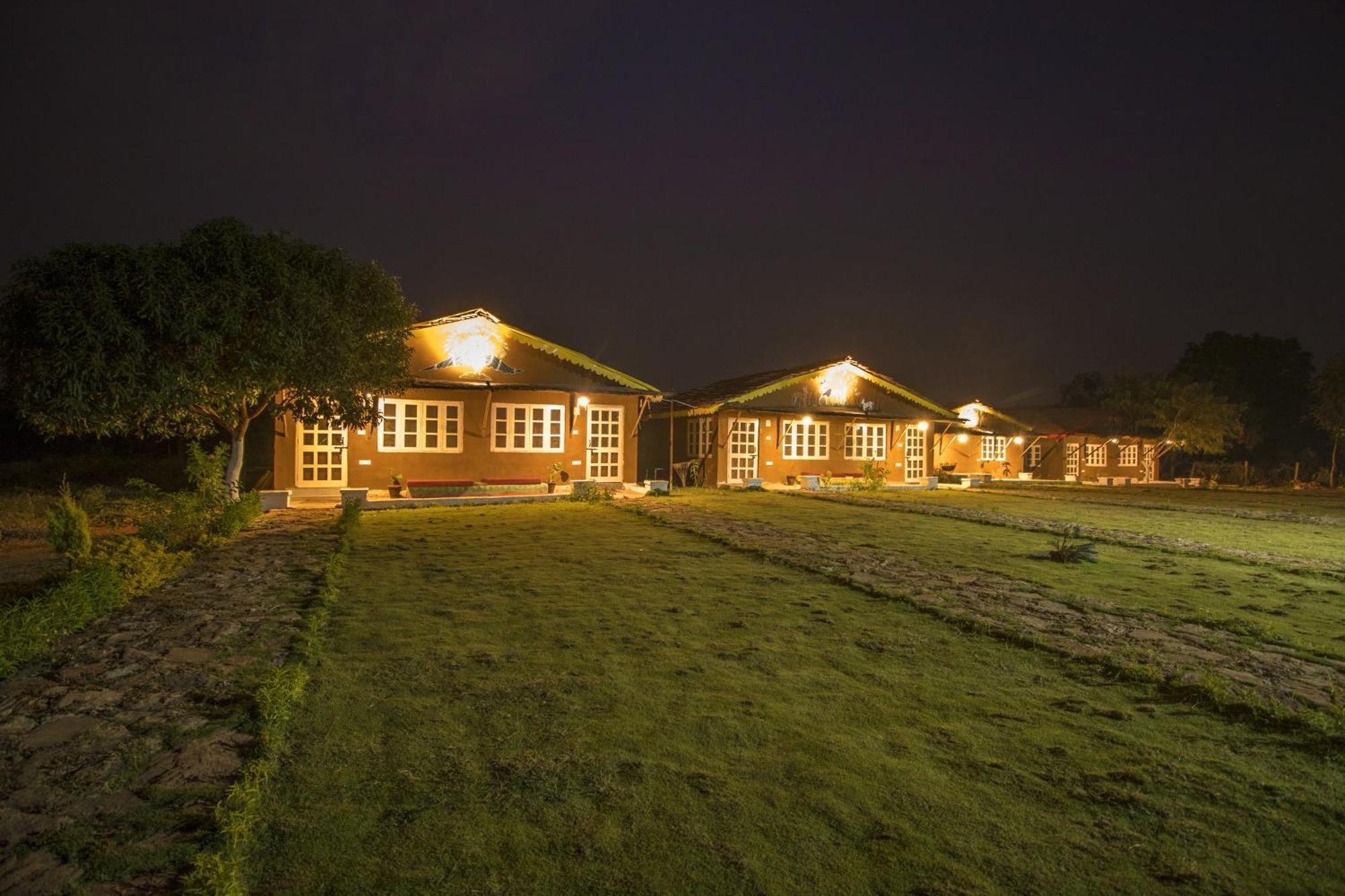 Wow Stayz2 Pachmarhi Foothill Cottages Exteriér fotografie