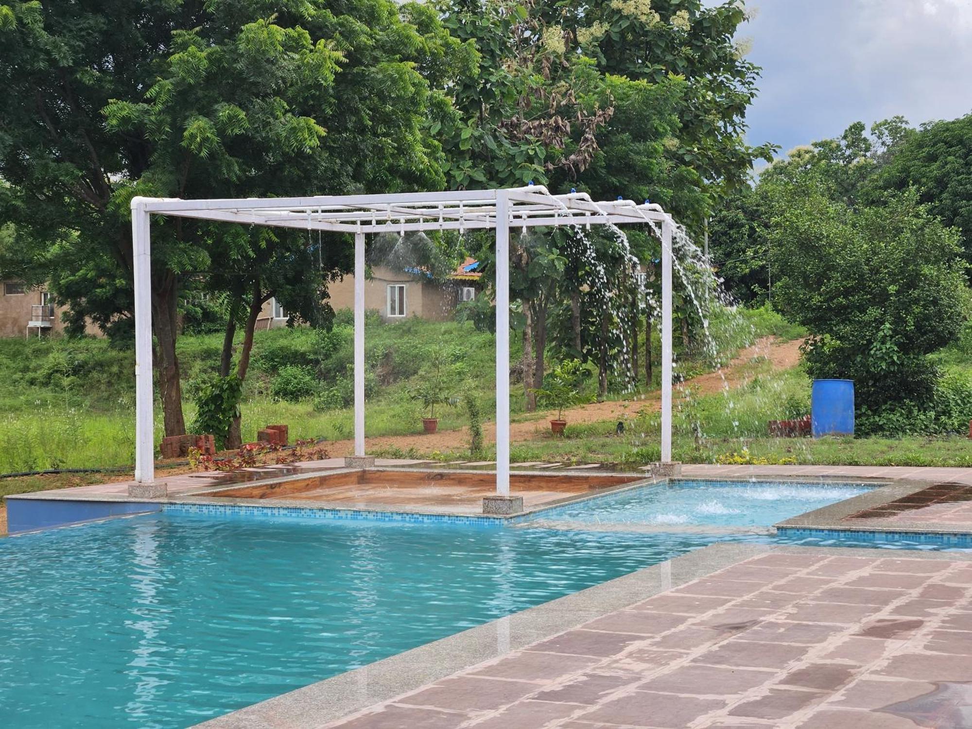 Wow Stayz2 Pachmarhi Foothill Cottages Exteriér fotografie