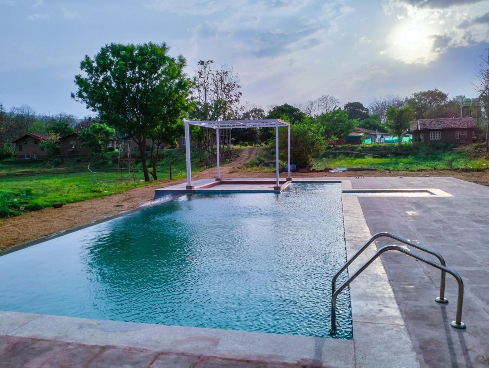 Wow Stayz2 Pachmarhi Foothill Cottages Exteriér fotografie