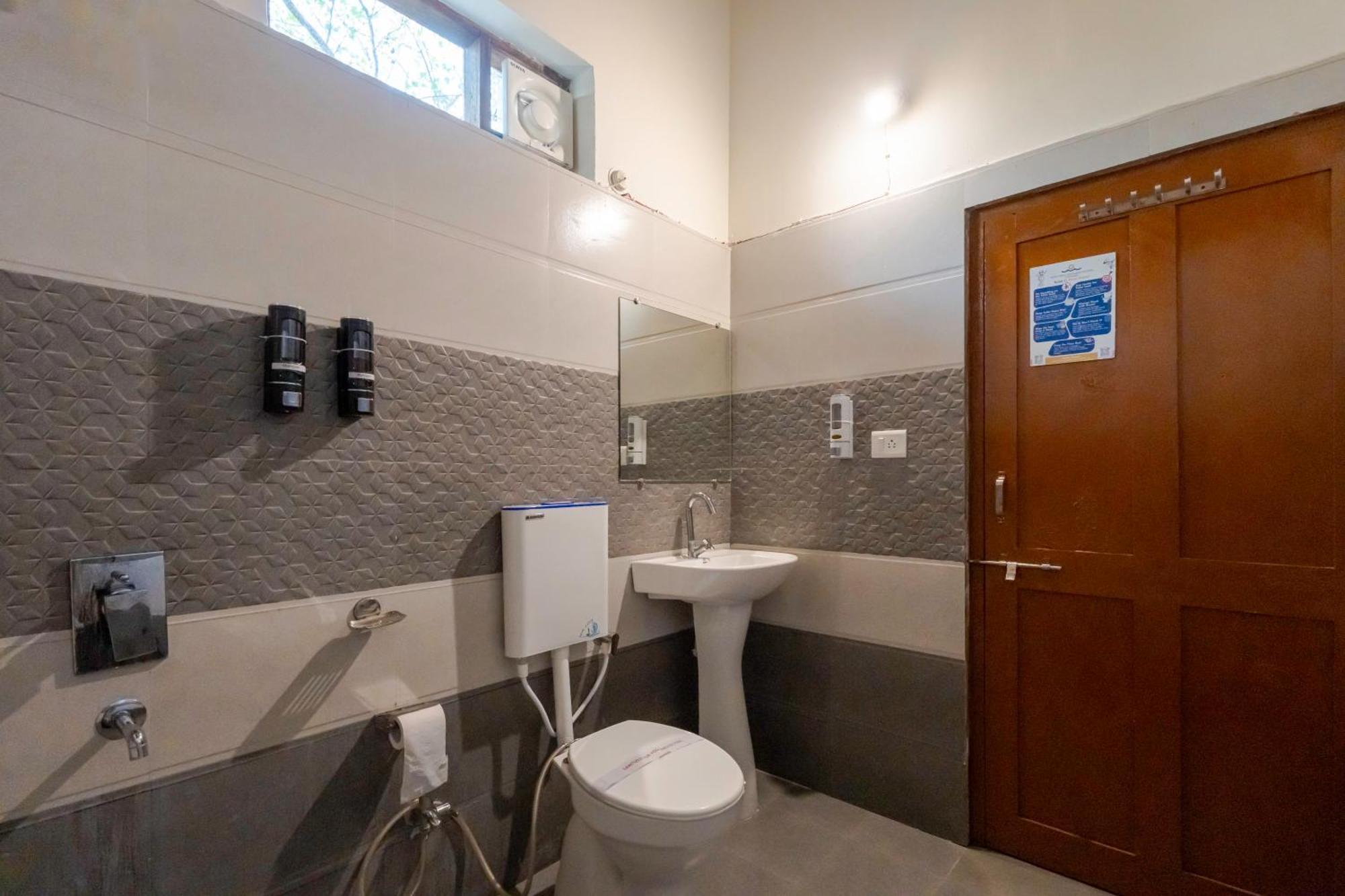 Wow Stayz2 Pachmarhi Foothill Cottages Exteriér fotografie