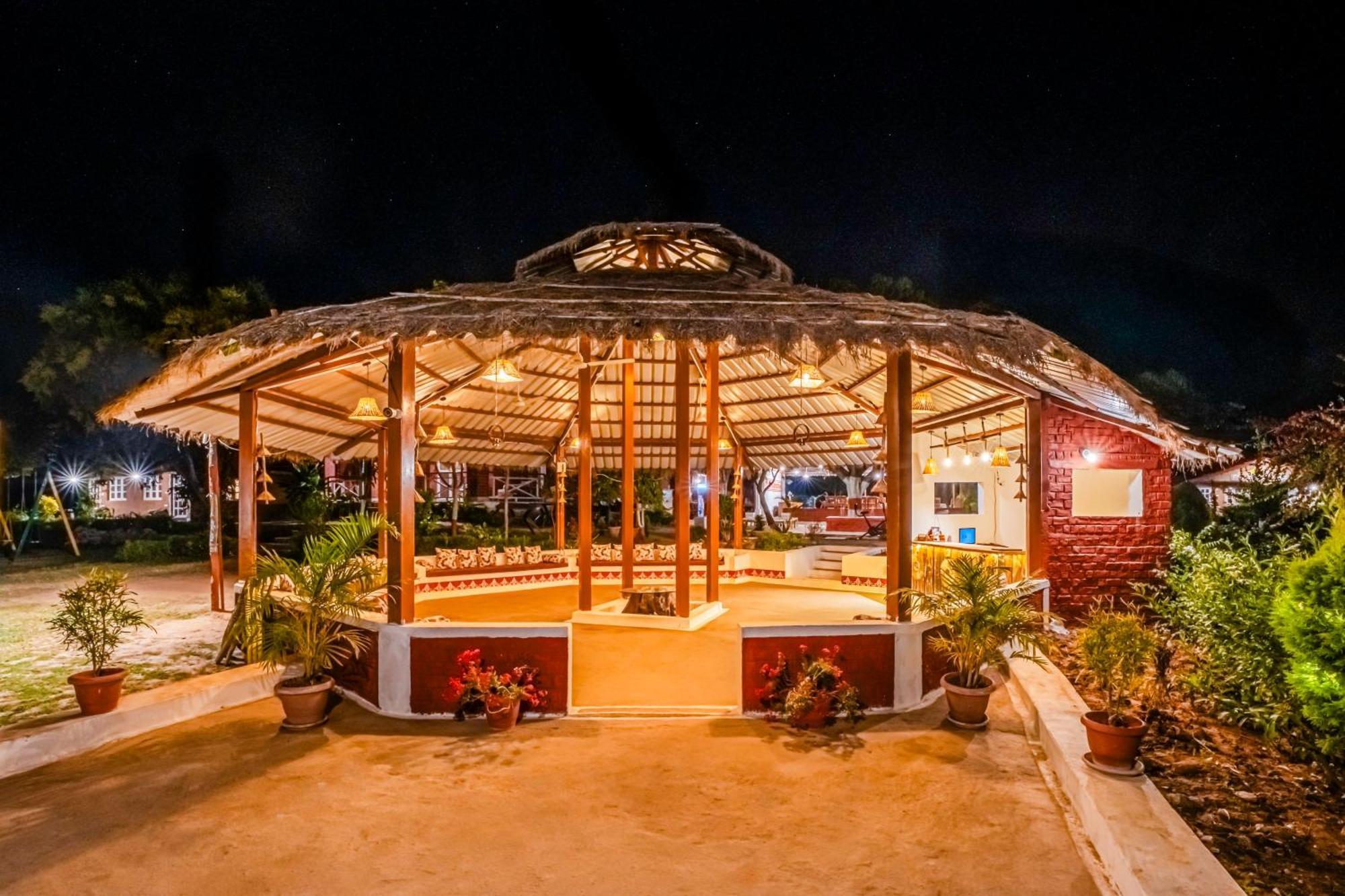 Wow Stayz2 Pachmarhi Foothill Cottages Exteriér fotografie