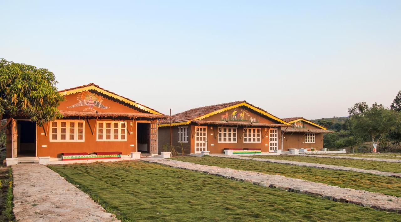Wow Stayz2 Pachmarhi Foothill Cottages Exteriér fotografie