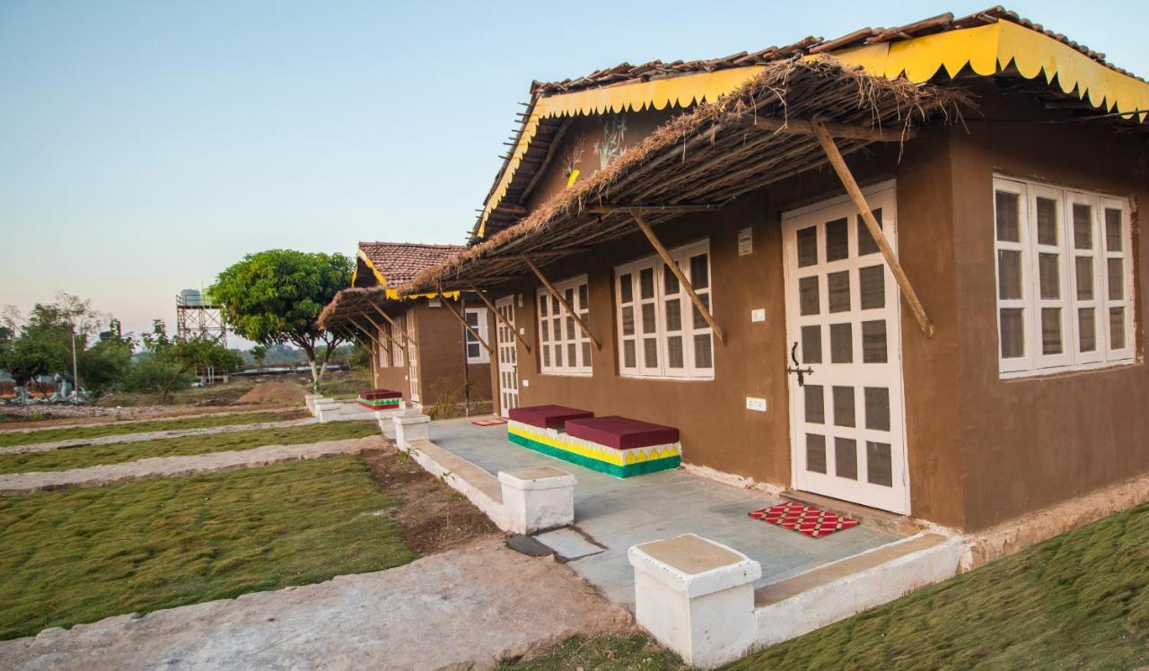 Wow Stayz2 Pachmarhi Foothill Cottages Exteriér fotografie