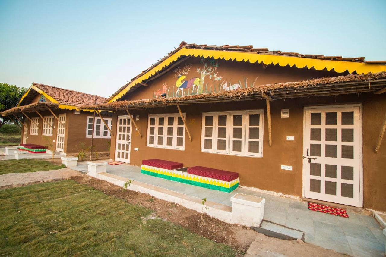 Wow Stayz2 Pachmarhi Foothill Cottages Exteriér fotografie